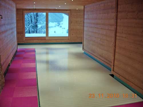 piscine_recouverte_interieur_chalet